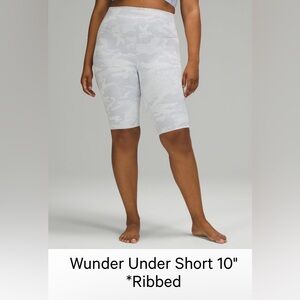 Lululemon Wunder Under Short *Ribbed size 10